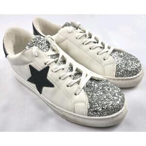 Steve Madden Womens 8.5 M White Sparkled Fashion Sneakers Lace Up Shoes